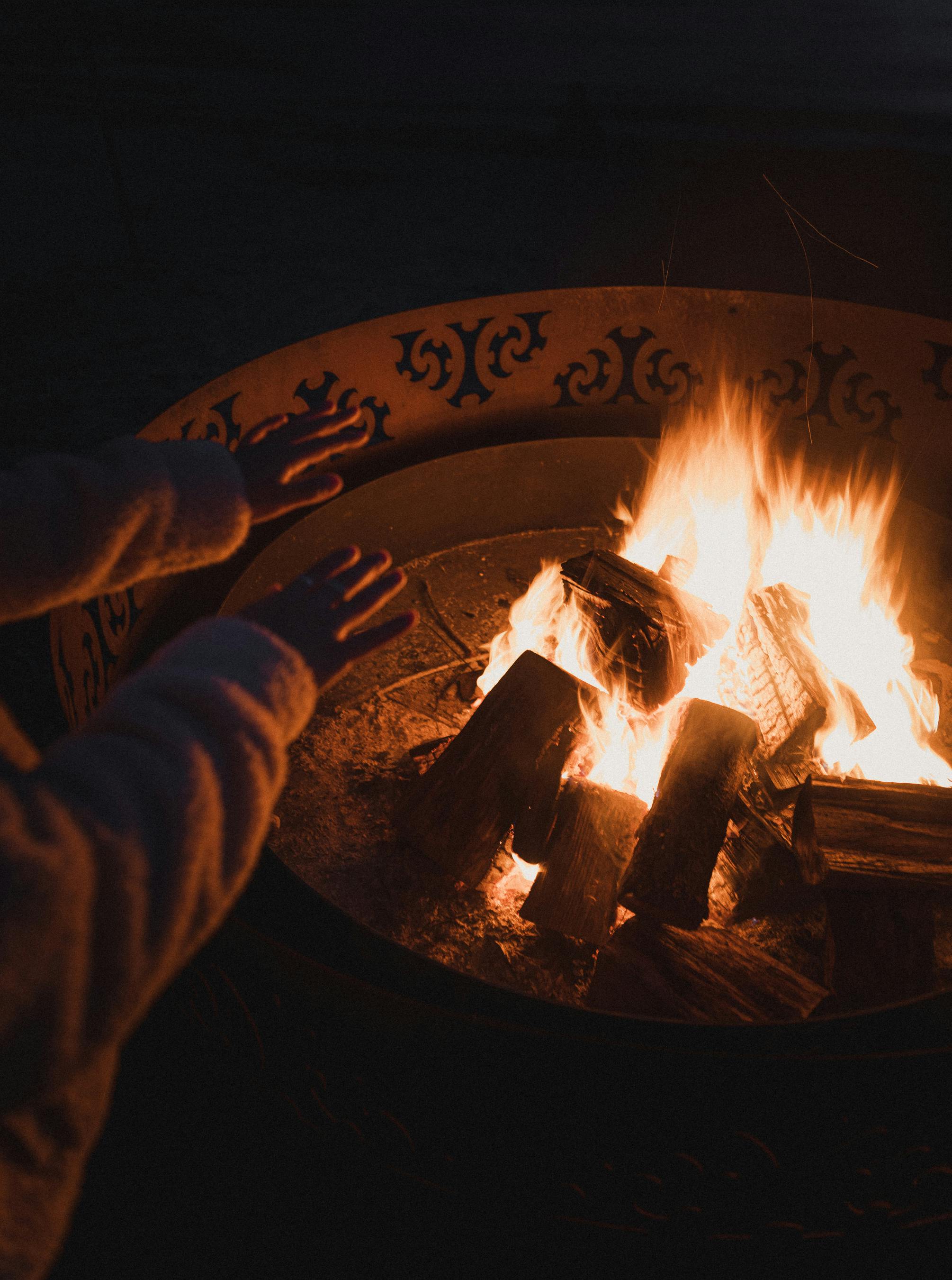 Fire Pit/Grills